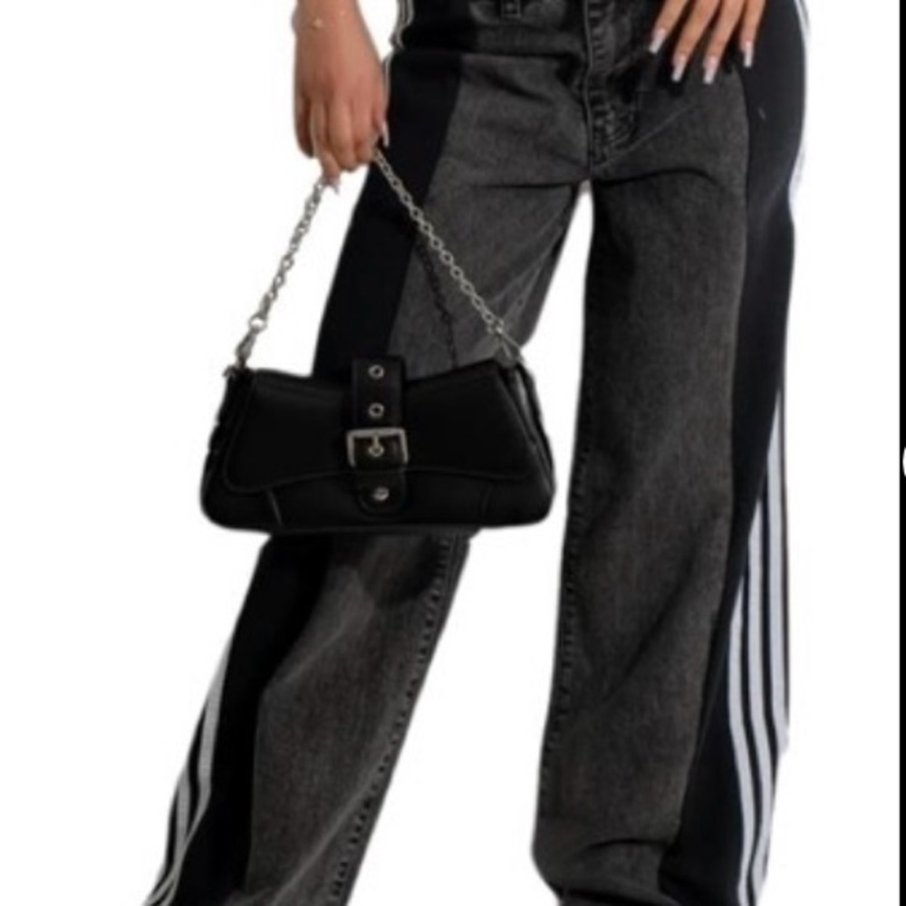 High waisted jeans for woman